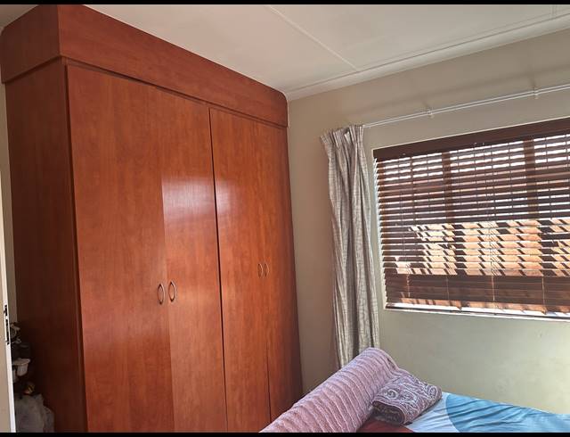 3 BEDROOM GATED ESTATE FOR SALE IN THE ORCHARDS